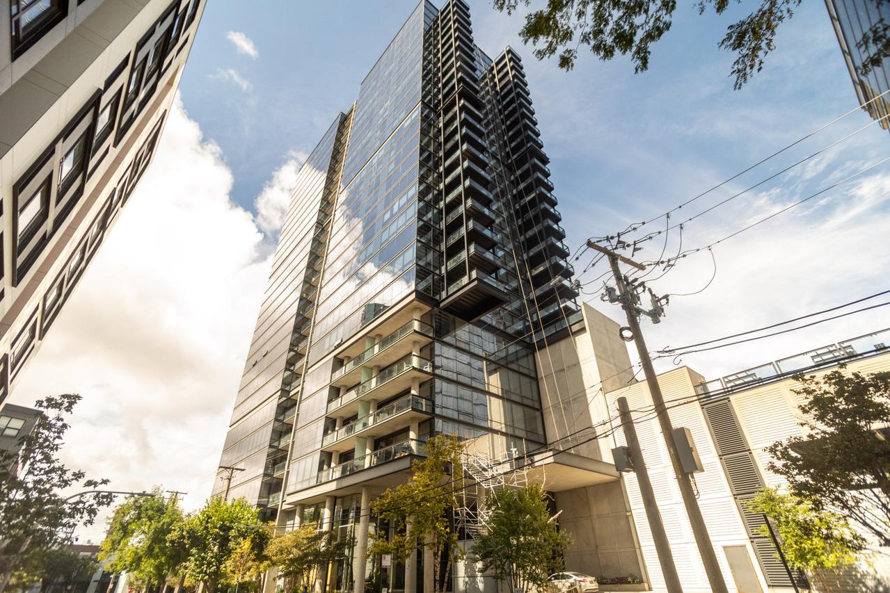 860 W Blackhawk St. #306, Chicago, IL 60642