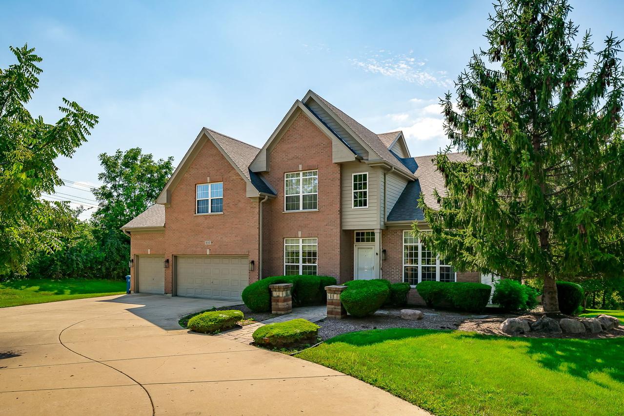 650 W Old Lake St., Bartlett, IL 60103