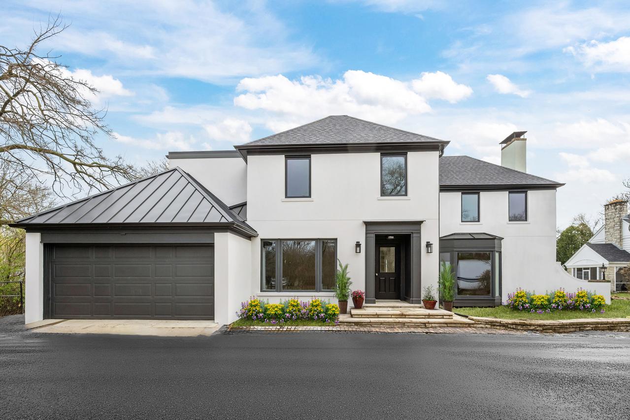 22 Lakeview Ter., Highland Park, IL 60035