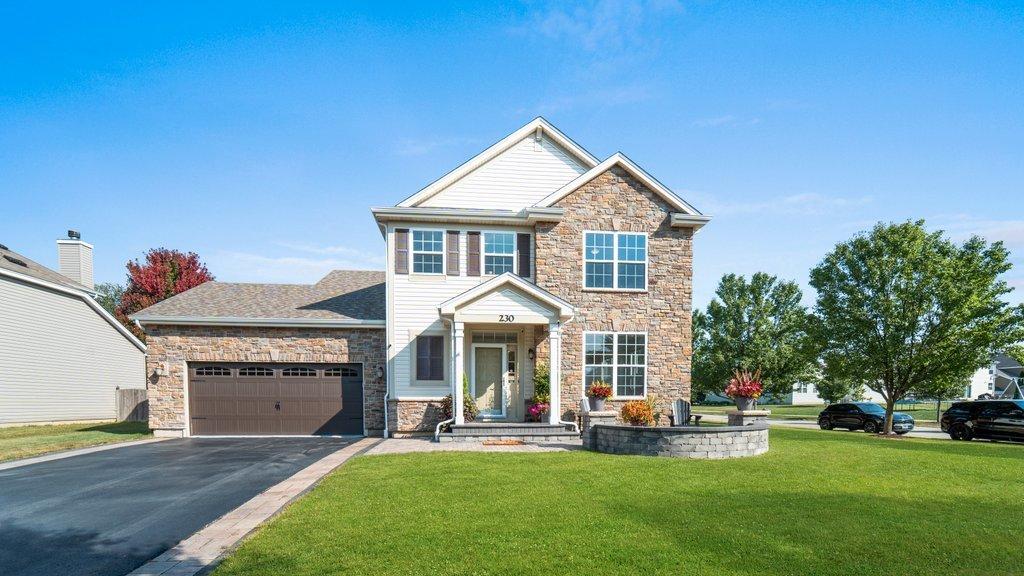 230 Liszka Ln., Oswego, IL 60543