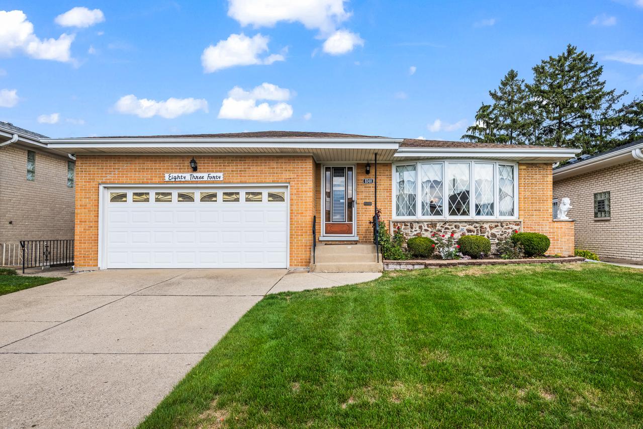 8340 W Balmoral Ave., Chicago, IL 60656