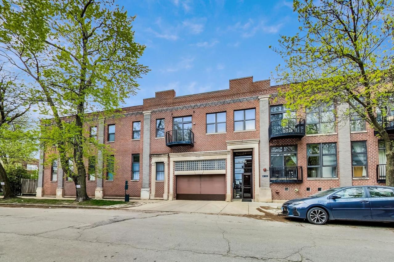 612 N Oakley Blvd. #108, Chicago, IL 60612