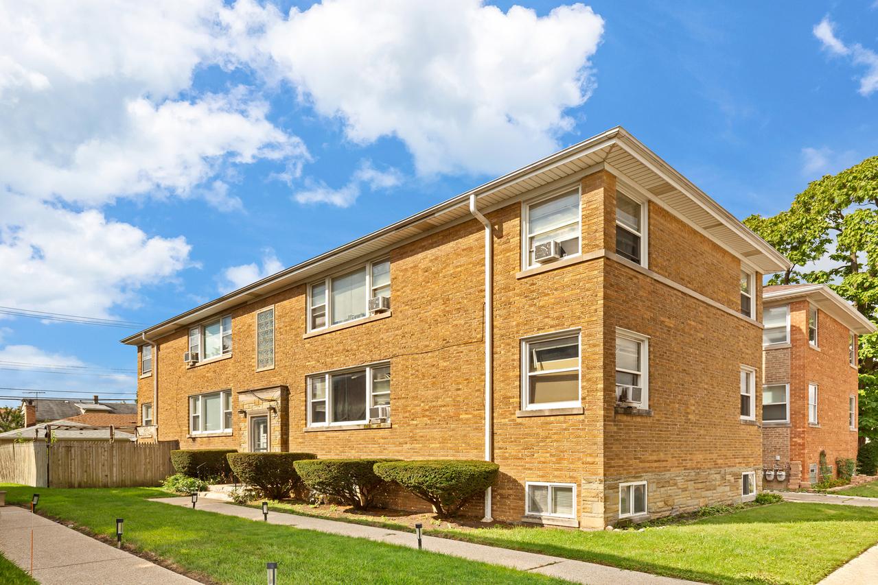 6653 W Belmont Ave., Chicago, IL 60634