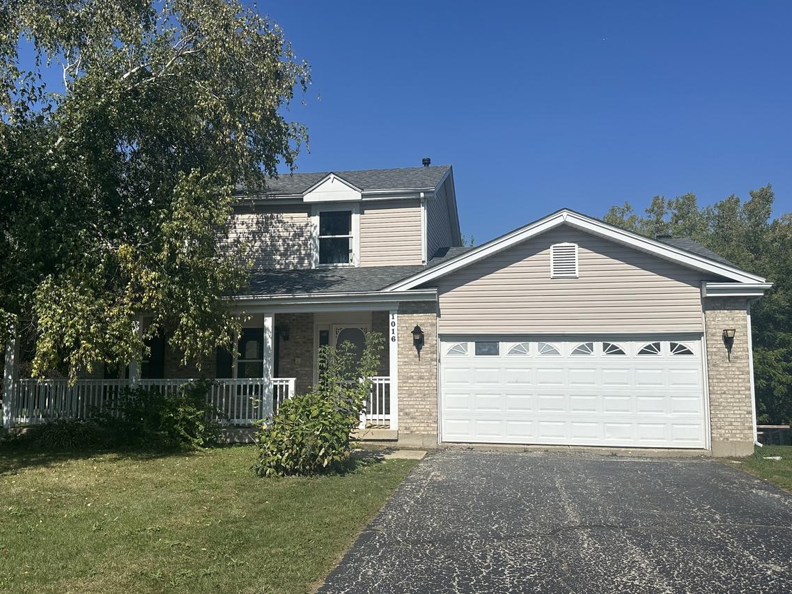 1016 S Fox Trails Dr., Cary, IL 60013
