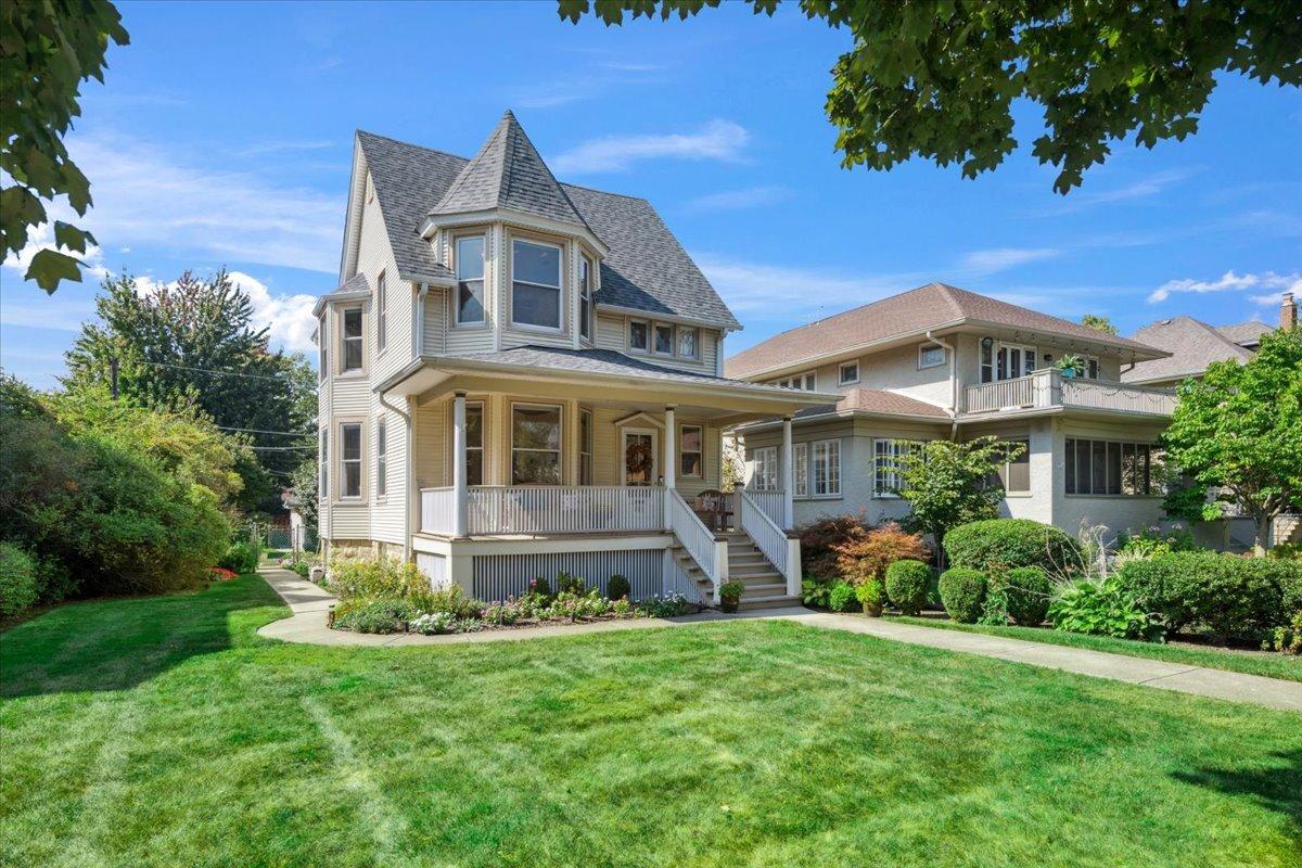 [Address Hidden by Seller], Oak Park, IL 60302