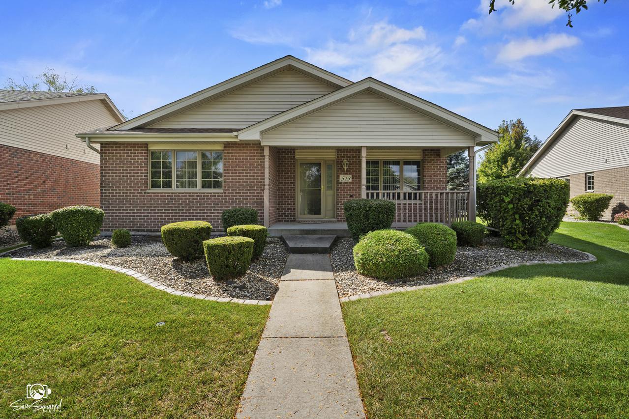 513 Somerset Ln., New Lenox, IL 60451