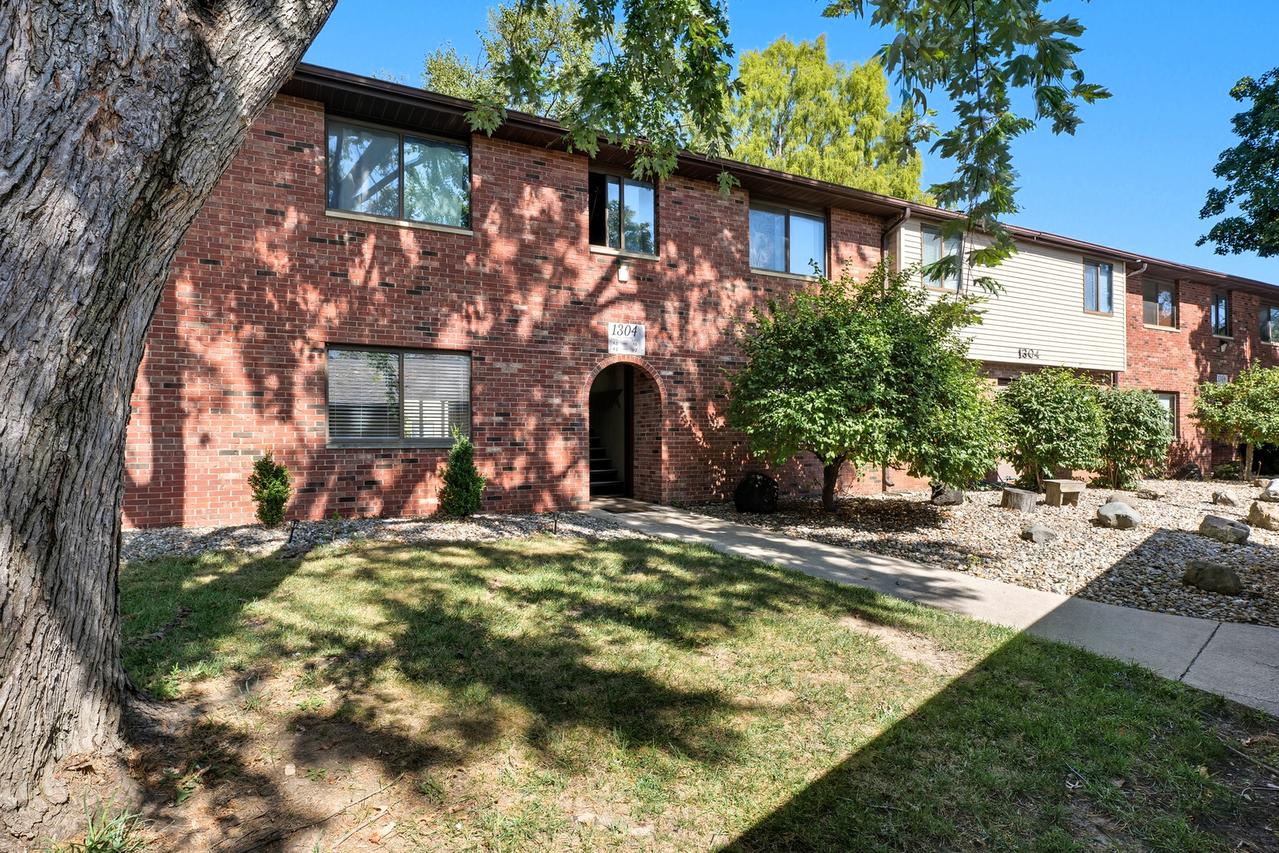 1304 Christopher Cir. #1, Urbana, IL 61802