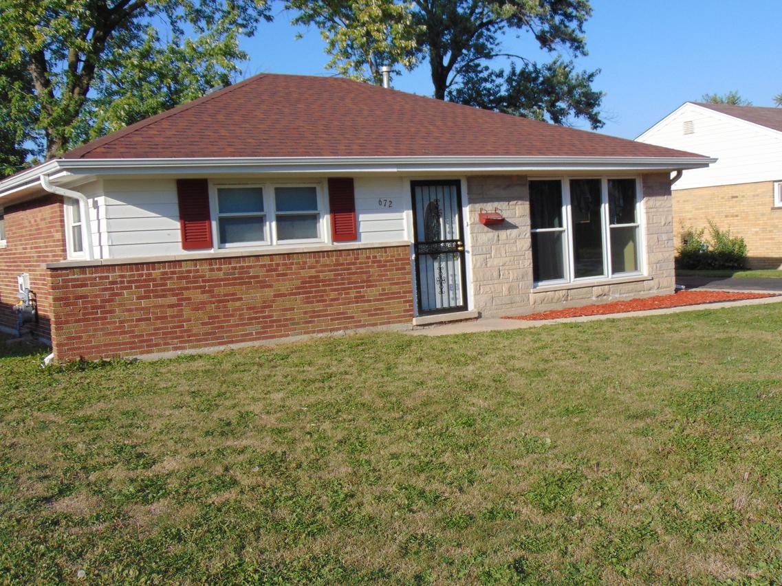672 E 155th St., South Holland, IL 60473