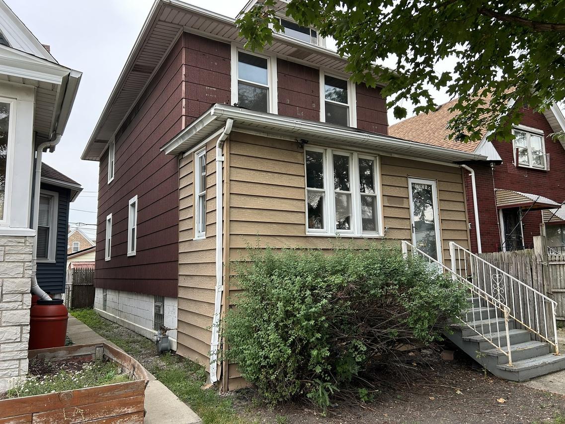 5016 W 23rd St., Cicero, IL 60804