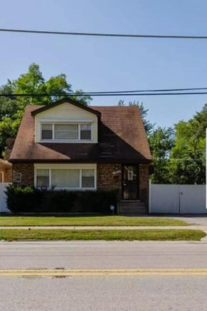 14408 Lincoln Ave., Dolton, IL 60419