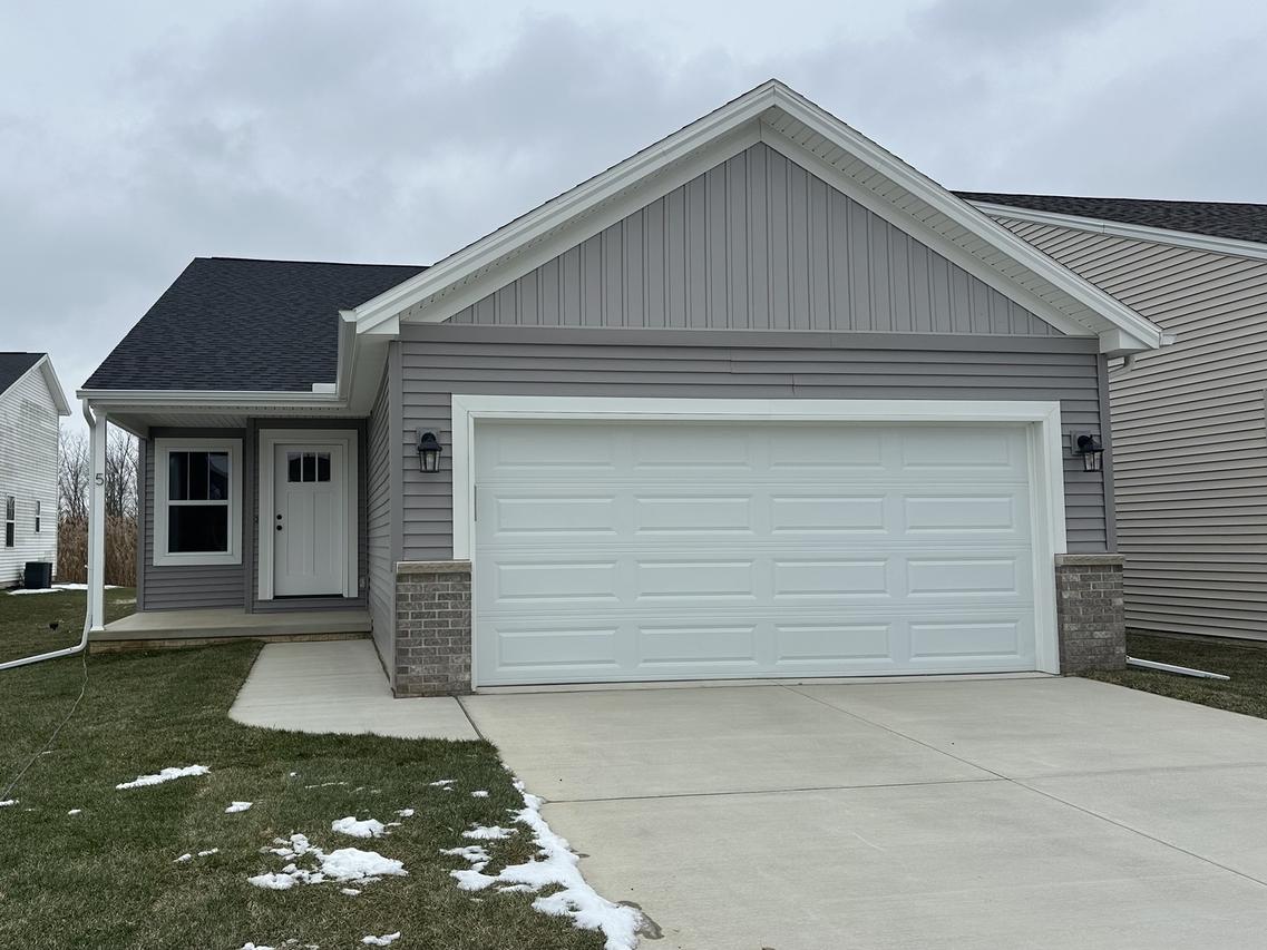 5 Eric Ct., Bloomington, IL 61705