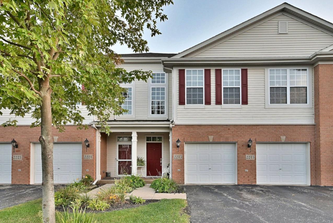 2215 Concord Dr., Mchenry, IL 60050