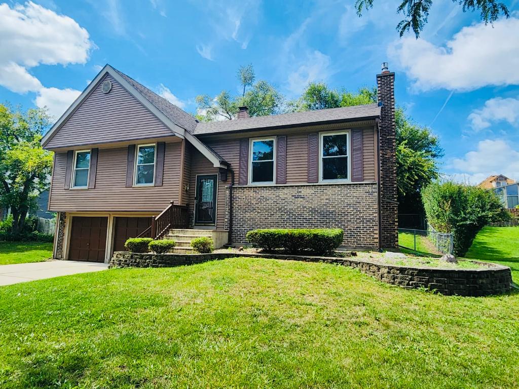 148 Longridge Dr., Bloomingdale, IL 60108