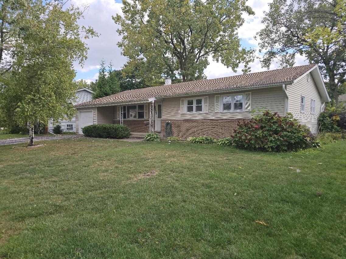 1133 E Sayles Dr., Palatine, IL 60074
