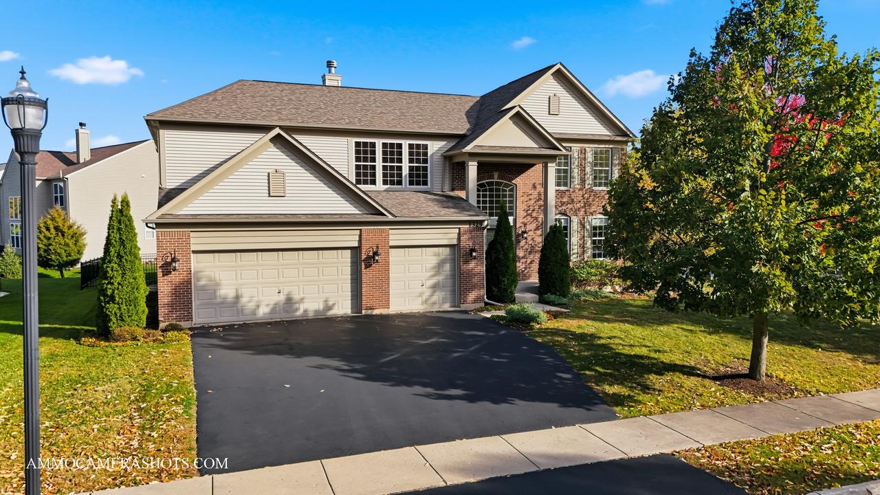 1329 Turnberry Ln., Mundelein, IL 60060