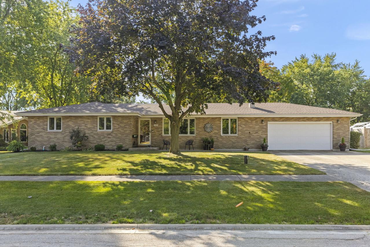 20651 Thomas Dr., Lockport, IL 60441