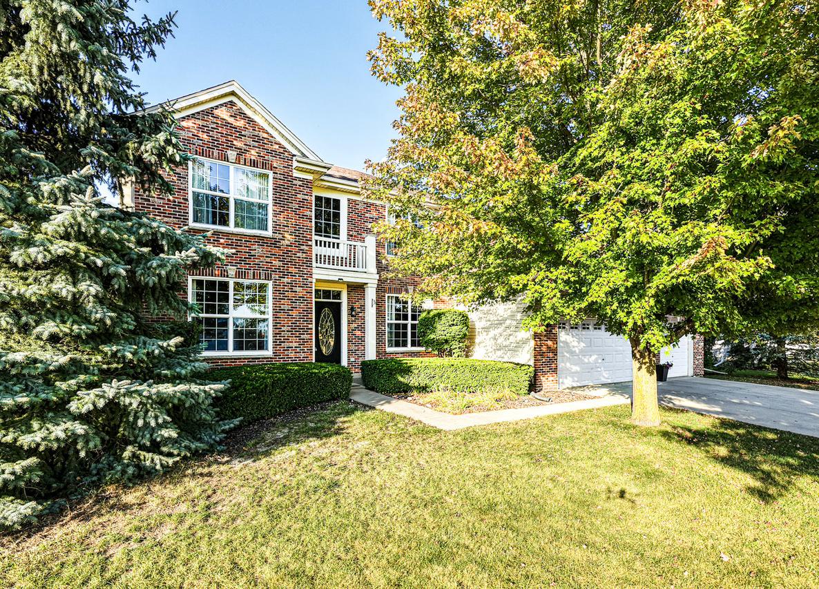1563 Farmstead Ln., Dekalb, IL 60115