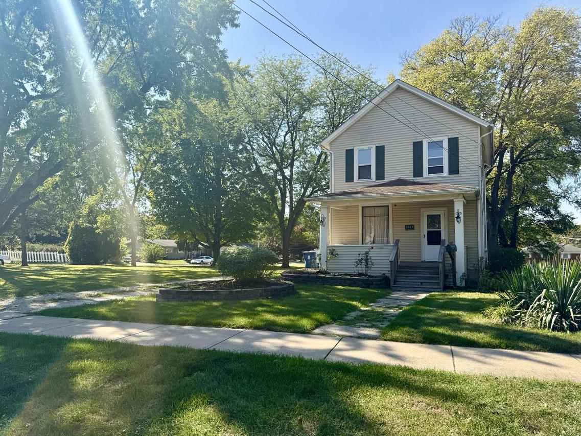 1264 Wauponsee St., Morris, IL 60450