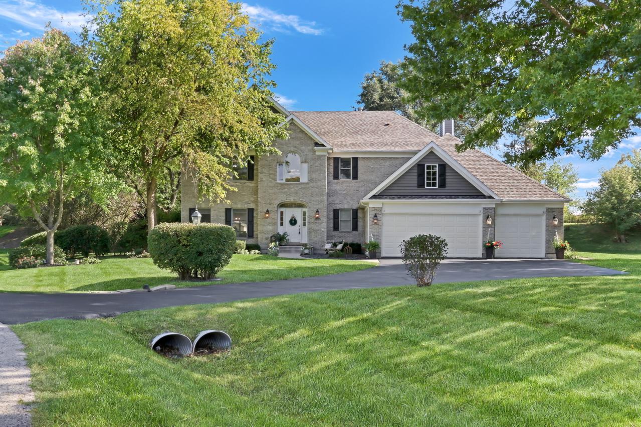3696 Tamarack Cir., Crystal Lake, IL 60012
