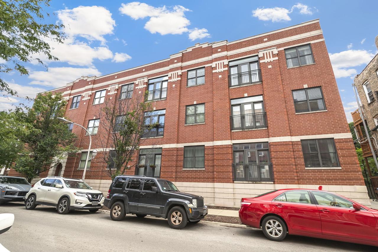 2771 W Francis Pl. #305N, Chicago, IL 60647