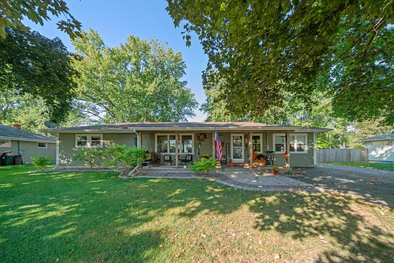 120 Cook Ct., Somonauk, IL 60552
