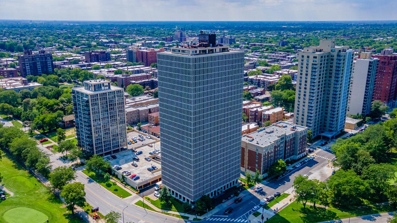 6700 S South Shore Dr. #25K, Chicago, IL 60649