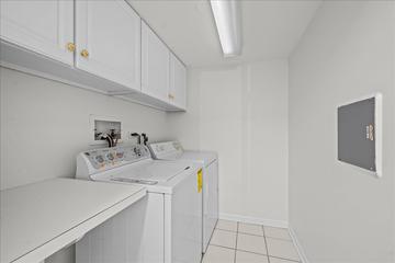 650 Laurel Ave. #303, Highland Park, IL 60035