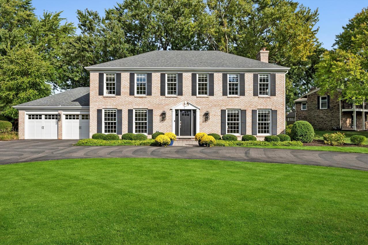 1312 Lake Shore Dr., Barrington, IL 60010