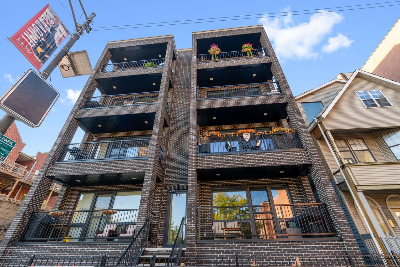 1511 W Irving Park Rd. #1W, Chicago, IL 60613
