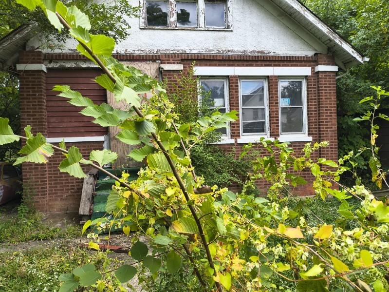 15727 Turlington Ave., Harvey, IL 60426