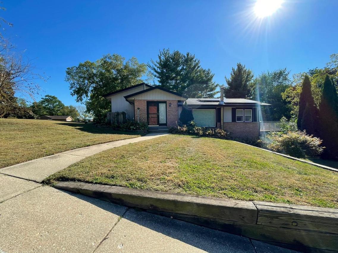 12617 Ventura Blvd., Machesney Park, IL 61115