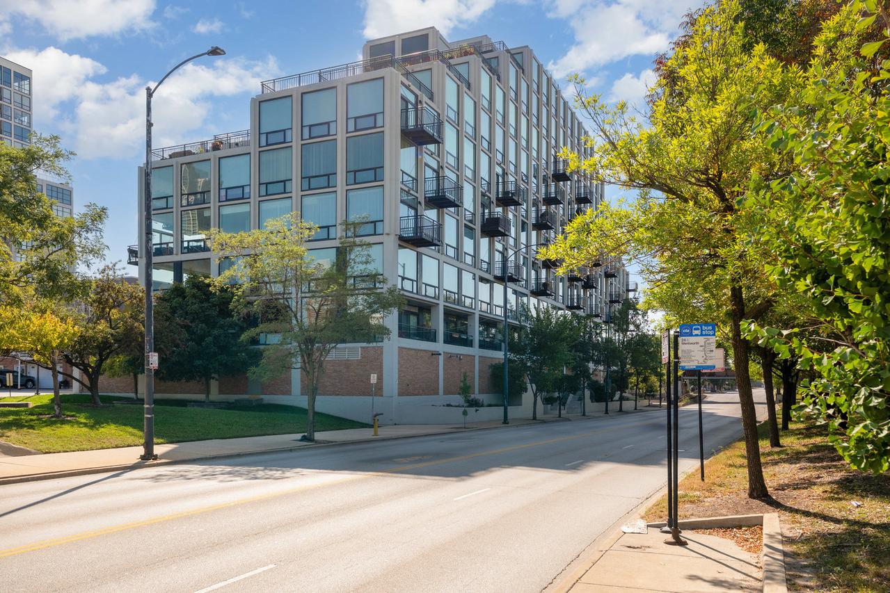 61 W 15th St. #503, Chicago, IL 60605