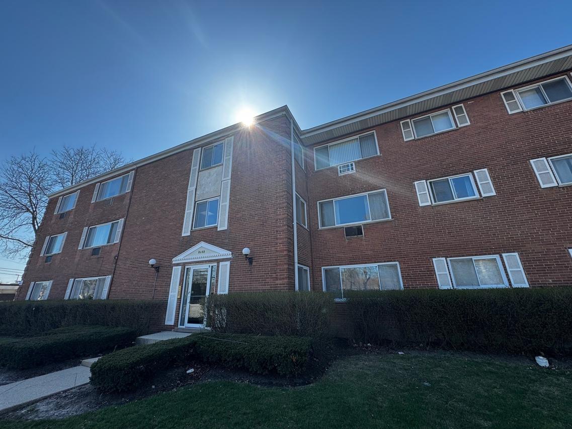 8440 Skokie Blvd. #103, Skokie, IL 60077