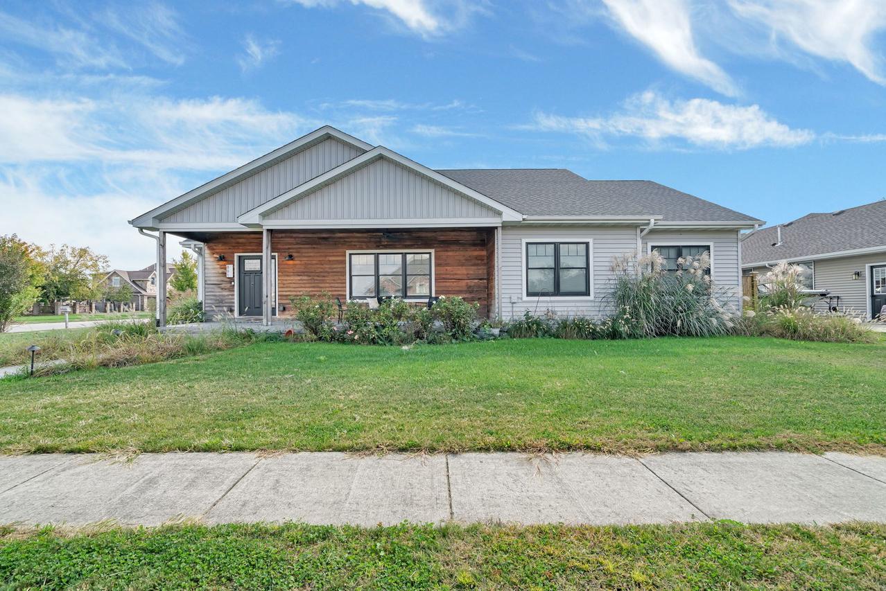 801 W Daisy Pl., Coal City, IL 60416