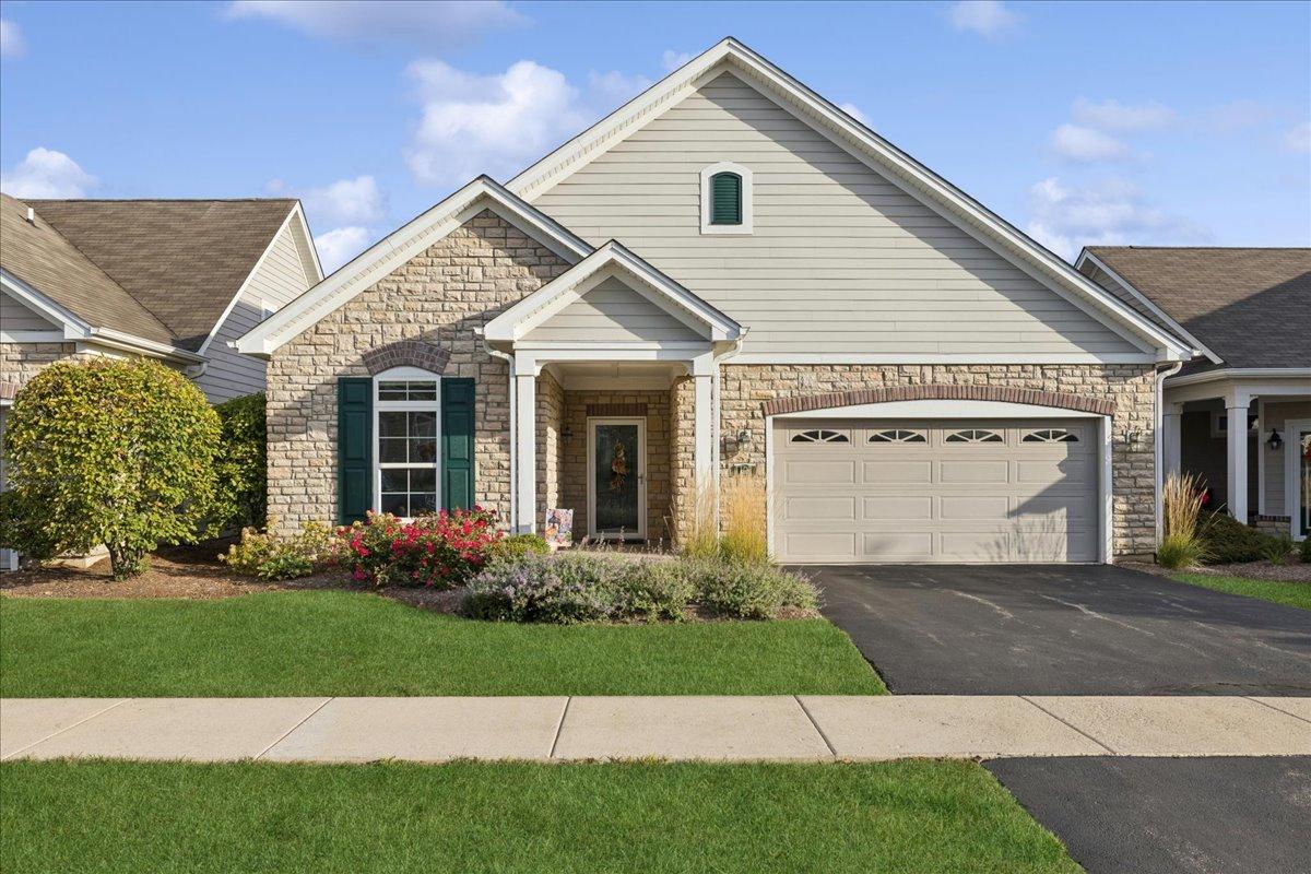 603 Handel Ln., Woodstock, IL 60098