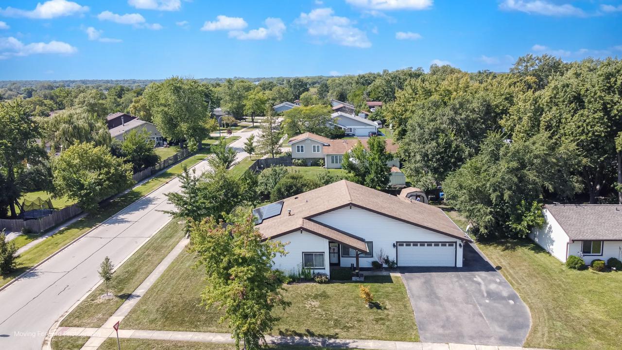 5400 Martin Ln., Hanover Park, IL 60133