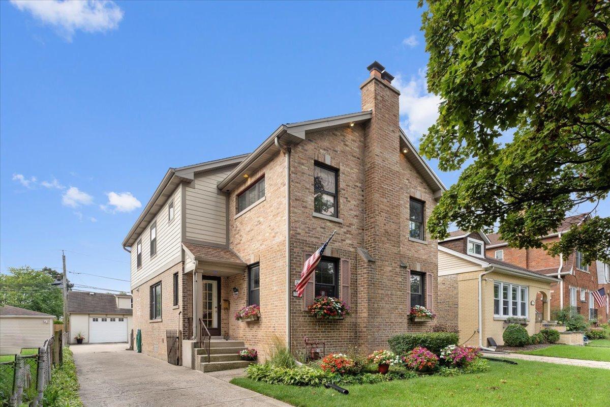 7315 W Lunt Ave., Chicago, IL 60631