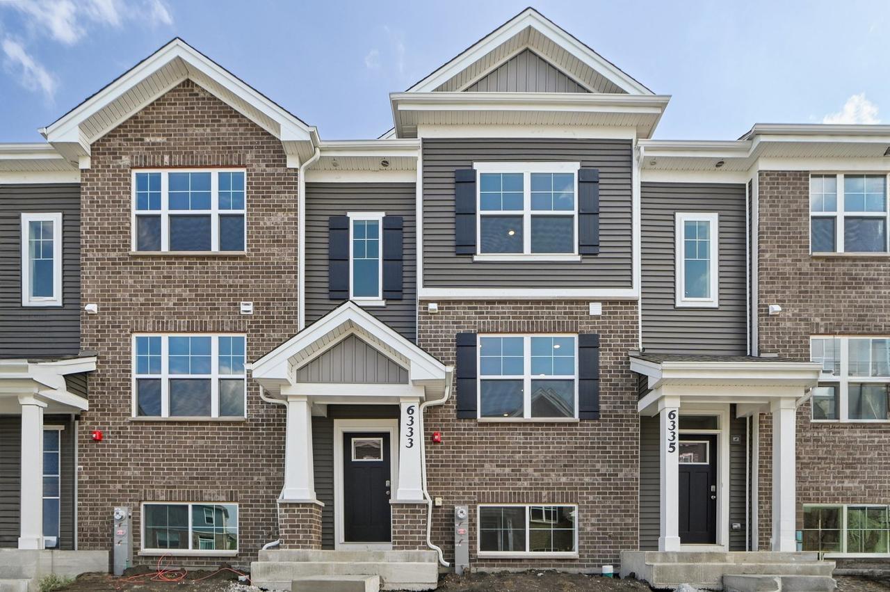 6333 Ulster Dr., Tinley Park, IL 60477