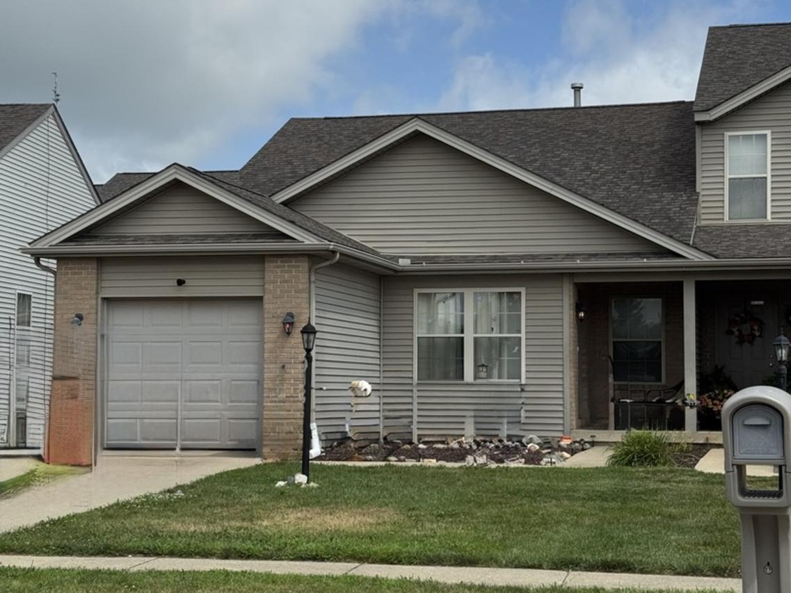 3836 Balmoral Dr., Champaign, IL 61822