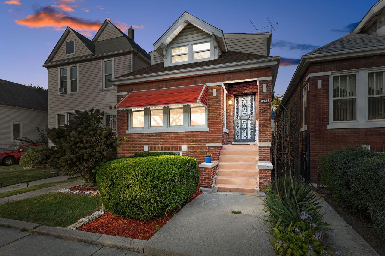 8438 S Morgan St., Chicago, IL 60620