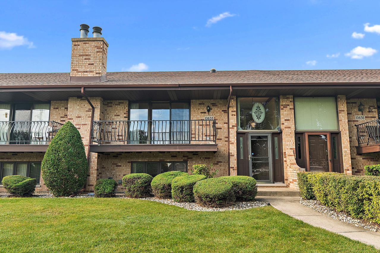 10638 Melissa Dr. #104, Orland Park, IL 60467