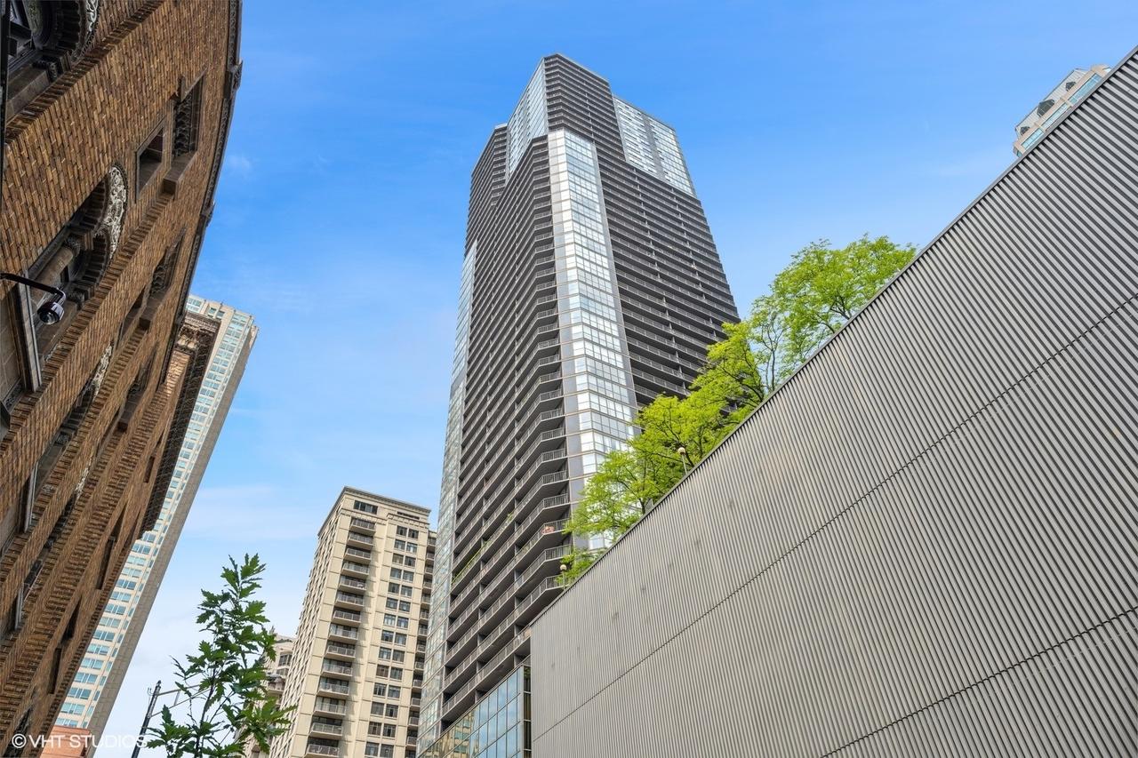 10 E Ontario St. #4404, Chicago, IL 60611