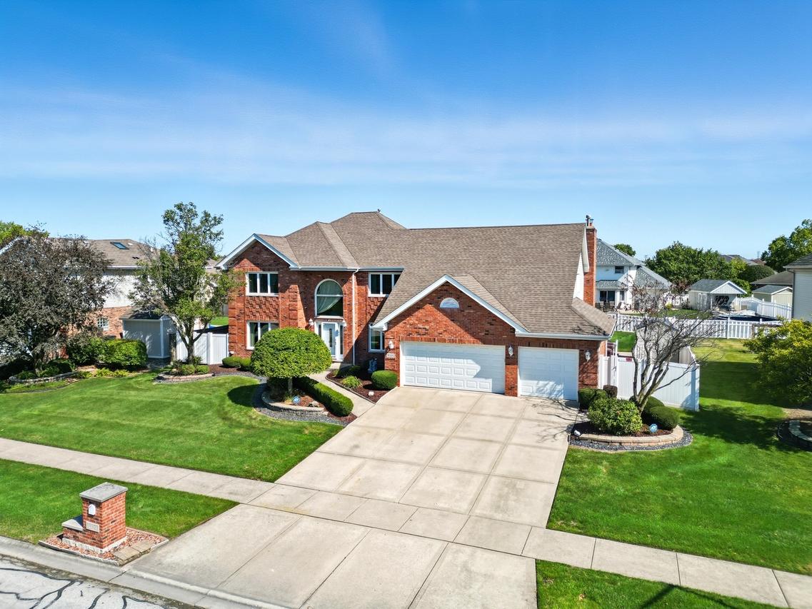 18323 White Oak Ln., Tinley Park, IL 60487