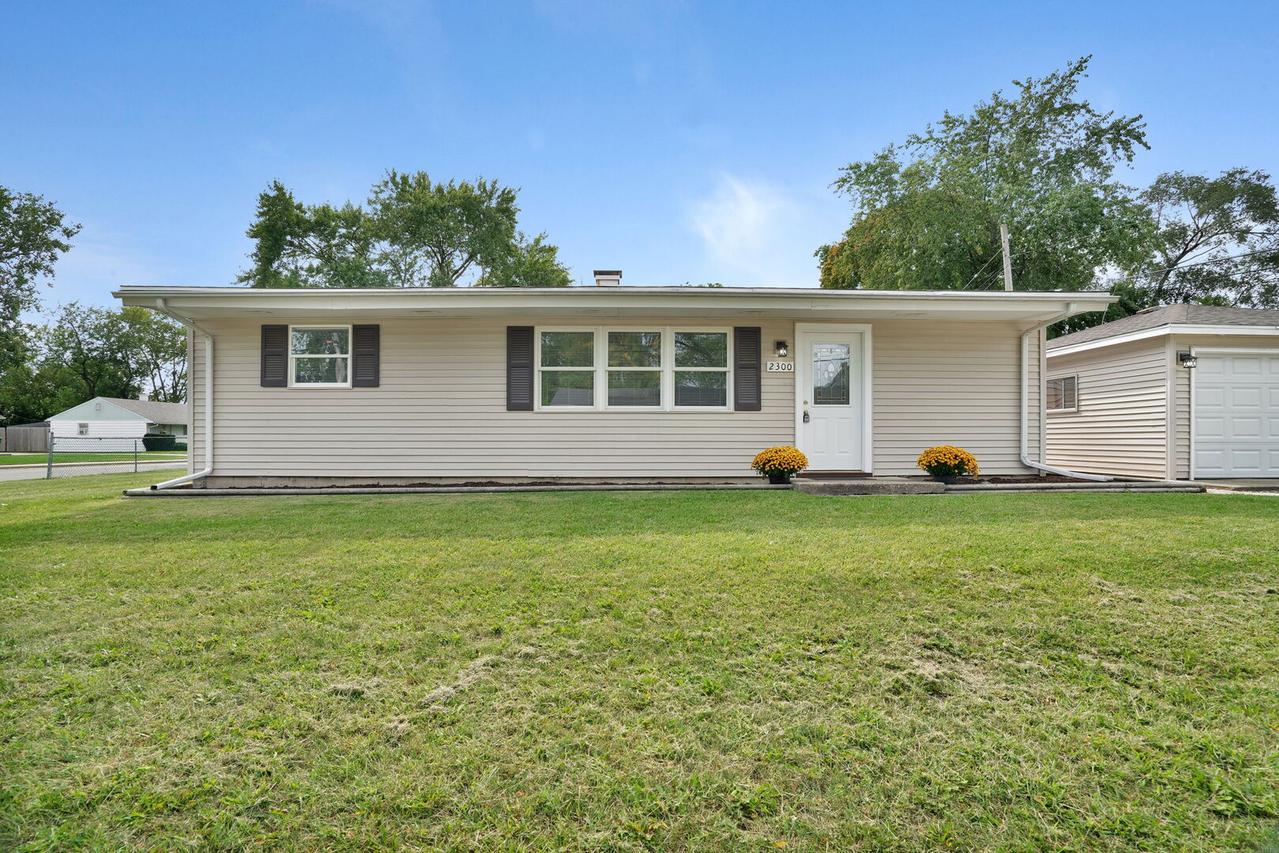 2300 Webster Ave., Joliet, IL 60435