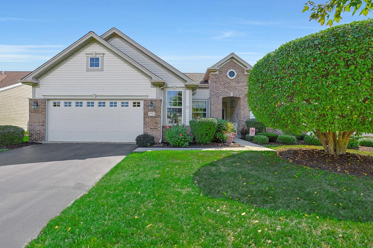 12961 Bull Ridge Dr., Huntley, IL 60142