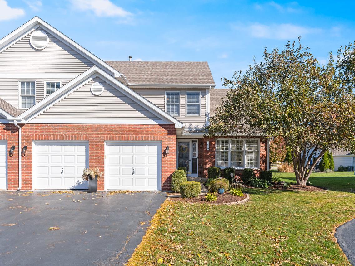 3419 Lake Side Cir., Joliet, IL 60431