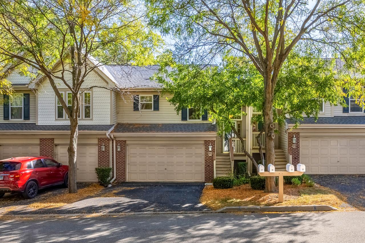 55 Samuel Dr., Streamwood, IL 60107