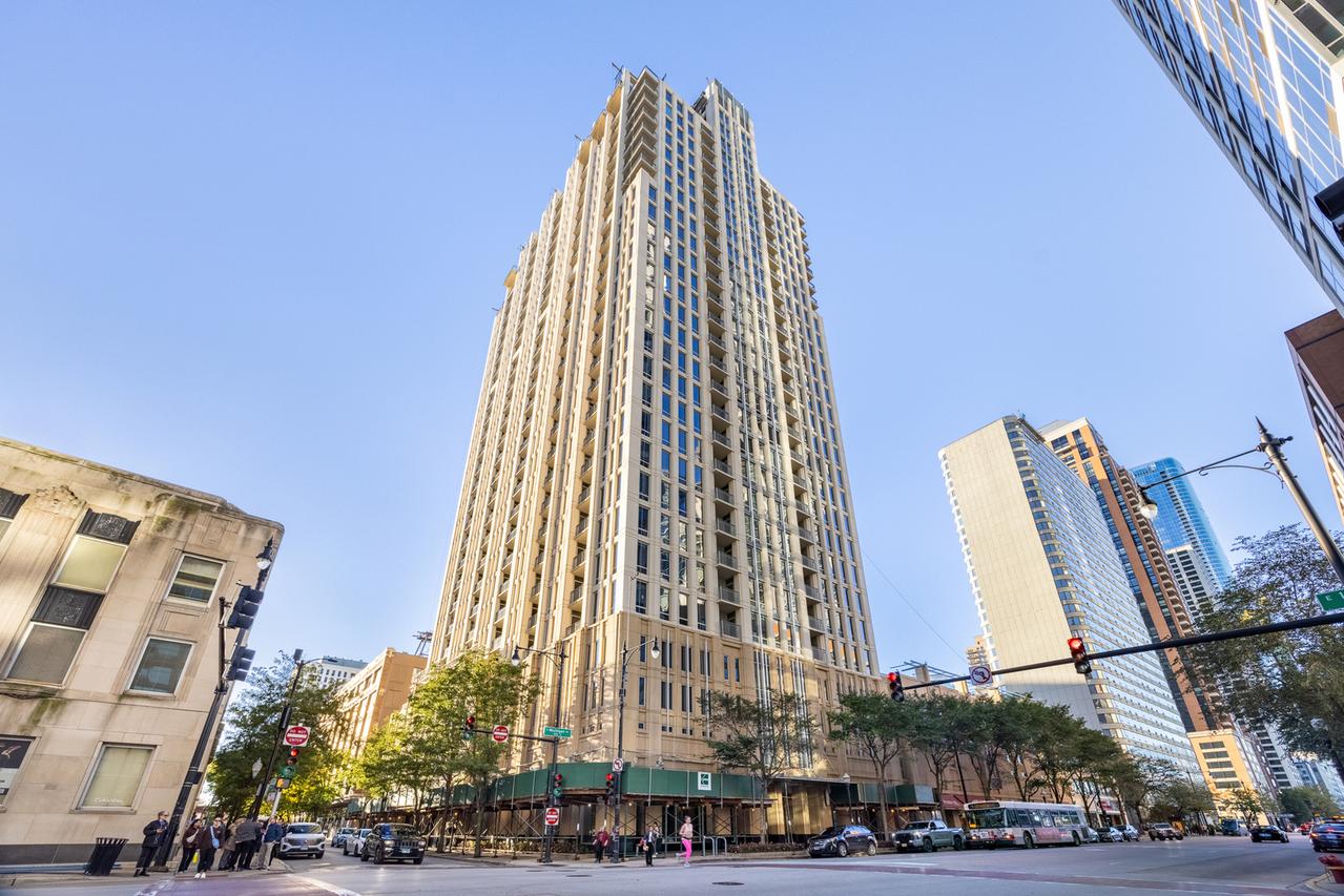1250 S Michigan Ave. #802, Chicago, IL 60605