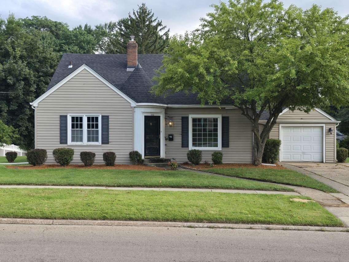 2112 East Gate Pkwy., Rockford, IL 61108