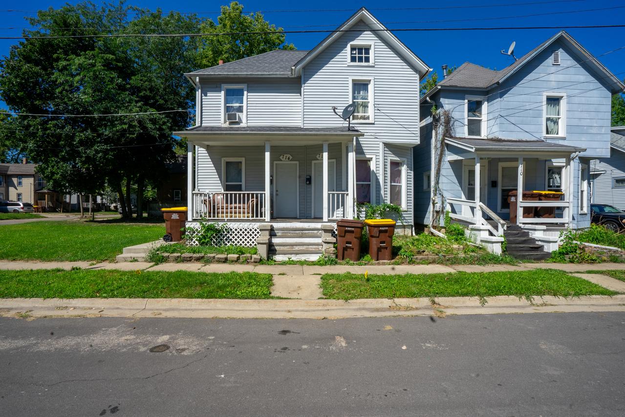 712 S Cherry St., Freeport, IL 61032